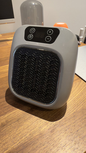 Calefactor Eléctrico Portátil Calentador De Cerámica 800w Color Gris