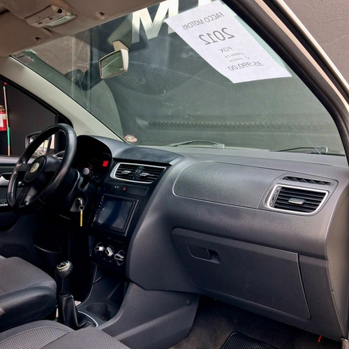 Volkswagen Fox Fox 1.6 Mi Total Flex 8V 5p