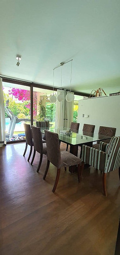 Estupenda Casa Mediterranea En Condominio