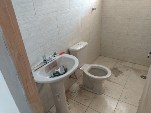 Excelente Casa De 76m² C/ Terreno De Com + De 356m². Docto. Ok Aceita Financiamento