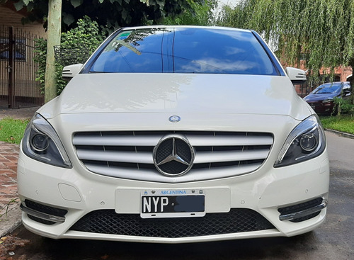 Mercedes Benz B200