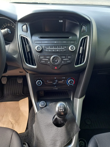 Ford Focus III 1.6 S