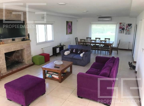 Imagen 2 de 27 de Casa San Sebastián - Área 9 Al 100