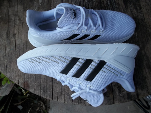 Imagen 3 de 5 de Tenis adidas