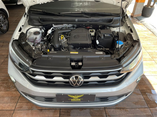 Volkswagen Nivus 1.0 Highline 200 Tsi Aut. 5p 6 marchas