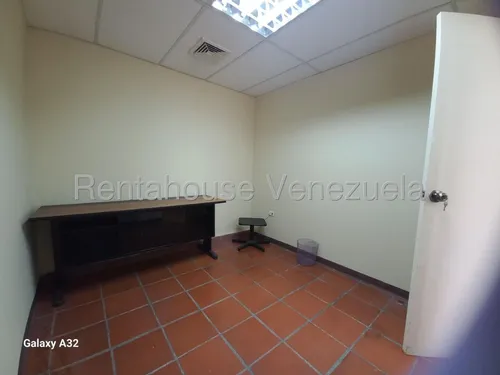 Oficina En Alquiler 25-16422