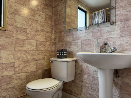 Casa Con Excelente Conectividad En Parque Cardonal 3d/2b