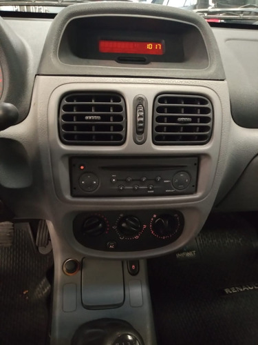 Clio Rn 2007 (ei)