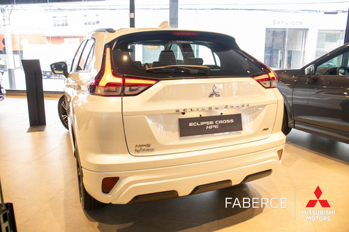Mitsubishi Eclipse Cross 1.5 MIVEC TURBO GASOLINA HPE BLACK CVT
