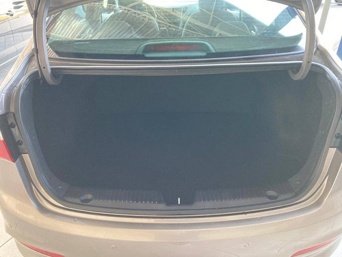 Hyundai Hb20s 1.6 Comfort Plus 16v Flex 4p Automático