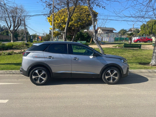 Imagen 12 de 16 de Peugeot 3008 Hdi 1.5 Allure Aut 2019