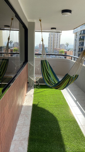 Imagen 12 de 17 de Hermosa Vista Al Mar, Totalmente Remodelado
