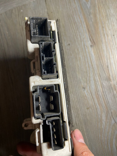 Modulo De Puerta Corrediza Windstar Trasera Izquierda 99-03 (Usado)
