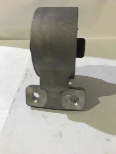 Imagen 3 de 3 de Base Motor Delantero Hyundai Accent Kia Río Cvvt 1.6