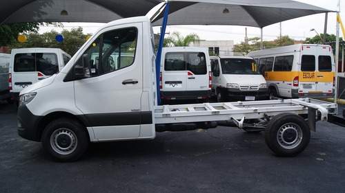 Imagem 1 de 14 de Mb Sprinter 314 Longa Com Baú 2021 Zero Km