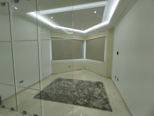 Imagen 12 de 24 de Rosaura Cortez Vende Apartamento En Las Chimeneas Res Siena