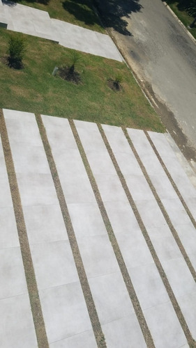 Imagen 9 de 11 de En El Residencial Los Samanes, Santiago; Se Encuentra Esta Casa Nueva, Moderna, Minimalista, Con La Elegancia Y Distinción Que Exige Su Entorno (jpa-214)