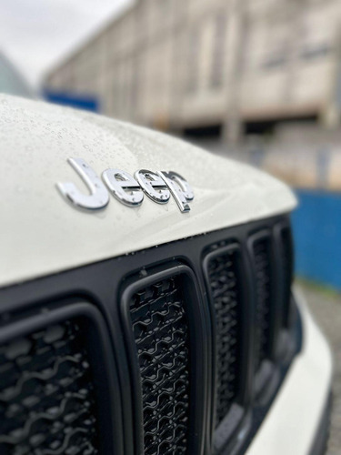 Jeep Renegade STD 1.8 4x2 Flex 16v Aut.