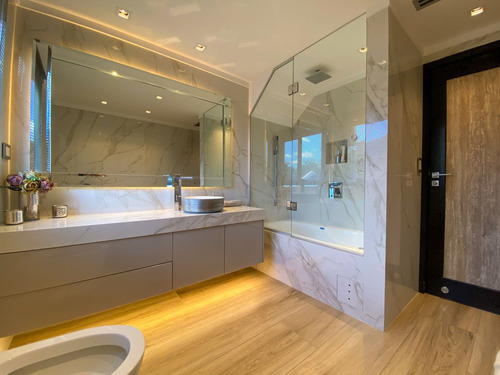 Casa En Venta Saint Thomas Sur Canning