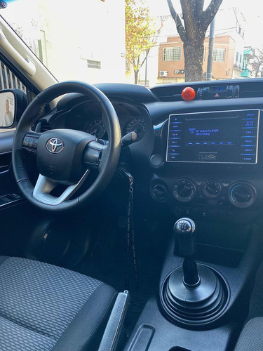 Toyota Hilux 2.4 Cd Dx 150cv 4x4