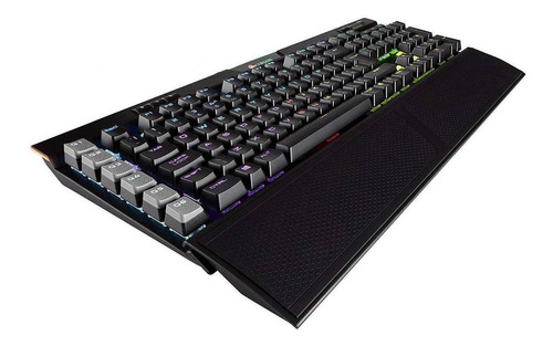 Imagen 2 de 3 de Teclado gamer Corsair Platinum K95 QWERTY Cherry MX RGB Speed inglés US color negro con luz RGB
