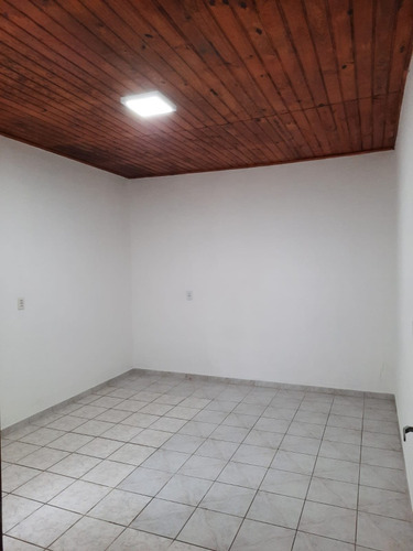Imóvel Com 3 Casas No Terreno