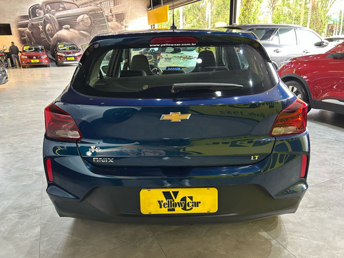 Chevrolet Onix HATCH LT2 1.0 Flex Manual 2023 Completo Midia Rodas Baixa Km