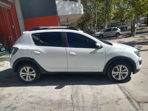 Imagen 5 de 10 de Renault Sandero Stepway Privilege 2016