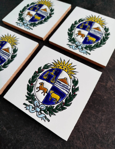 Azulejo Ceramica Escudo Uruguay 10x10 Cm.