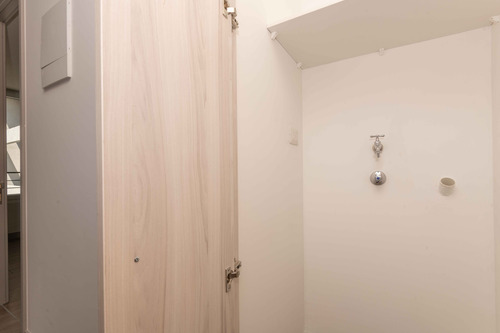Edificio Av. Almte. Blanco Encalada (1 Est. 1 Bod.) Vista O