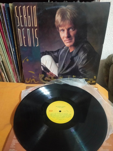 Sergio Denis - Un Poco Loco Vinilo Lp Con Poster Sin Girar