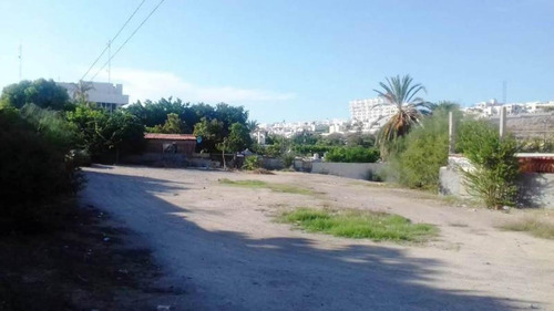 225 Valentin Gomez Farias, Huge Lot For Sale In Esterito