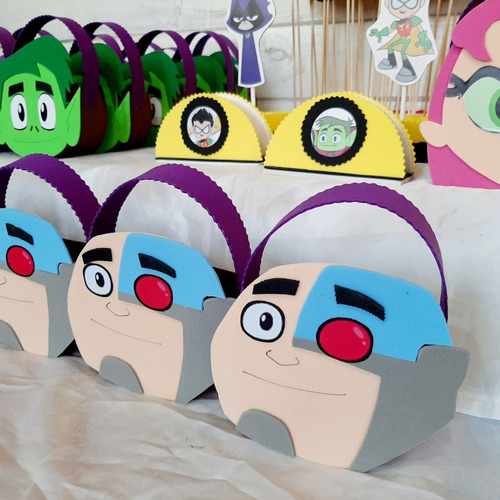 Combo Cumpleaños Jovenes Titanes Piñata + 42 Bolsitas G Eva