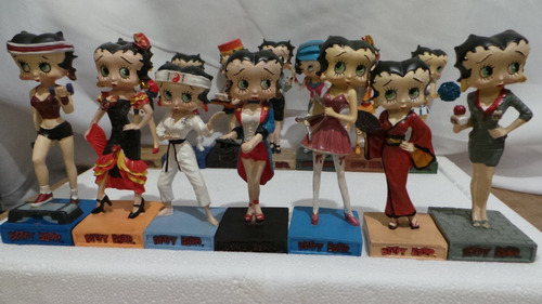 5 Bonecas Betty Boop Editora Salvat Resina Modelos  Escolher