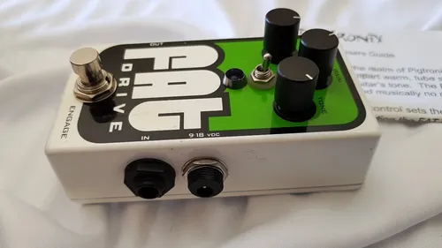 輝く高品質な Pedal Pigtronix Fat Drive Tube Sound Overdrive ギター