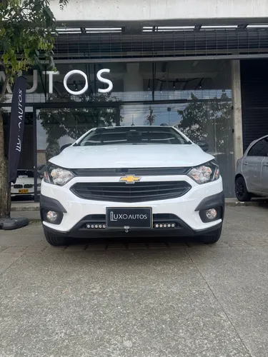 Chevrolet Onix 1.4 Lt
