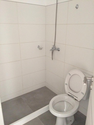 Imagen 13 de 14 de Dueño Vende. Apto 2 Dormitorios Av. Libertador, Con Renta.