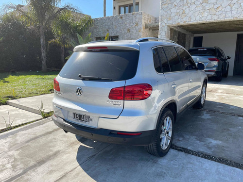 Imagen 5 de 17 de Volkswagen Tiguan 2012 2.0 Premium I 140cv Tiptronic