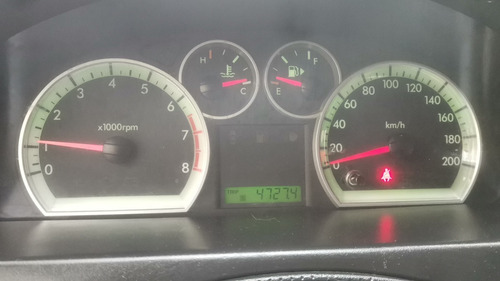 Imagen 12 de 15 de Chevrolet Aveo 2015
