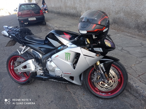 Imagem 1 de 3 de Honda Cbr Rr 600