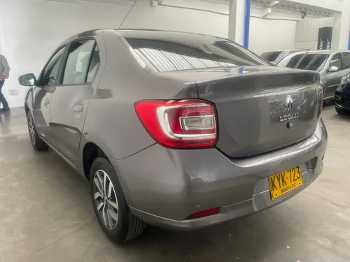 Renault Logan Zen Mt