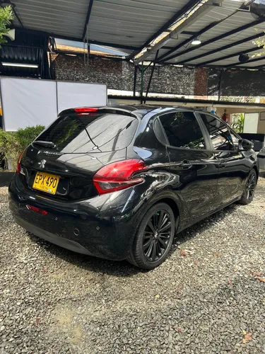 Peugeot 208 1.6 Active Vti