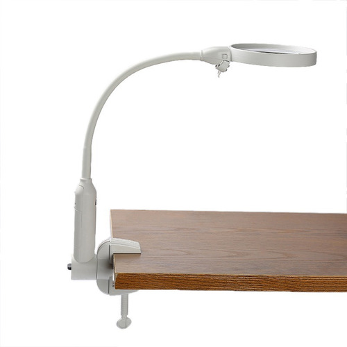 Imagem 4 de 10 de Lupa De Bancada Aumento 2x 5x Clip Ou Mesa Com Luminária Led