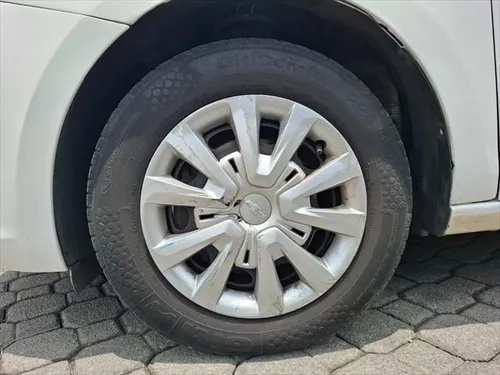 Chevrolet Aveo 1.5 Ls Mt