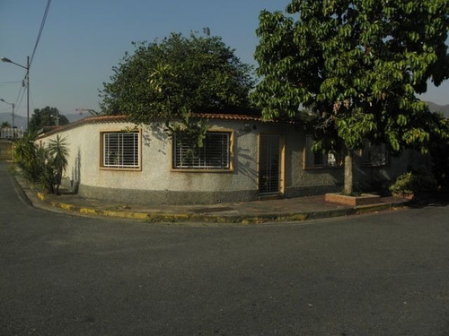 Imagen 1 de 26 de Julio Latouche Vende Casa El Morro I 21-19343 Jj35