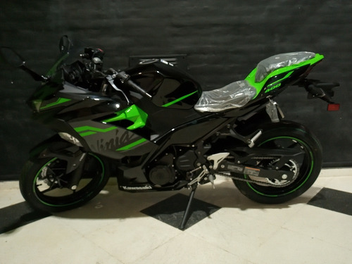 Imagen 5 de 12 de Kawasaki Ninja 400