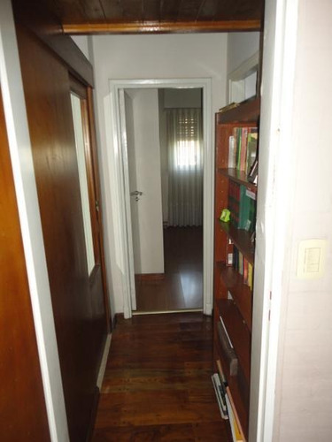 Imagen 8 de 29 de Venta - Parque Chacabuco - Casa De 242m2 Cubiertos - Terreno De 1440 M2 Vendibles