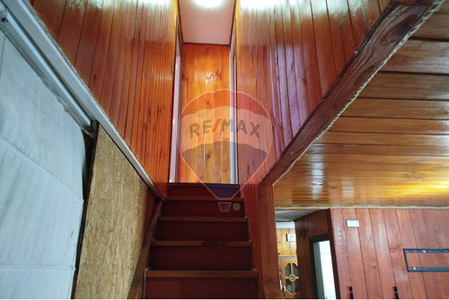 Casa Y Negocio En Venta En Pucón
