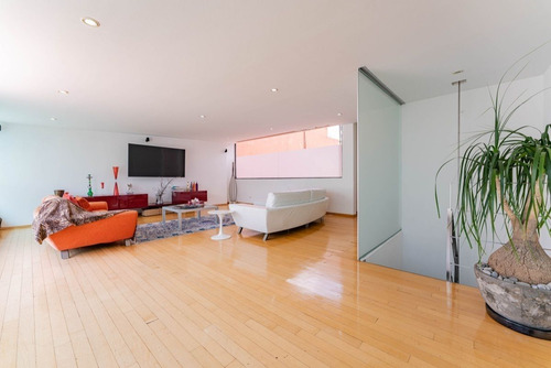 En Venta Departamento Ph Con Excelente Terraza , A Pasos Del Parque Lincoln