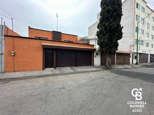 Casa En Venta, Colonia Paseos De Taxqueña